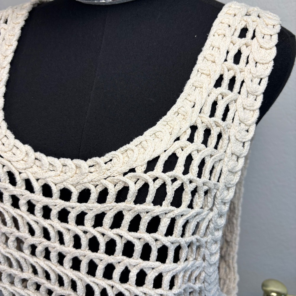Lulus Weekend Festivals Crochet Cropped Tank Top, Beige Large Boho Hippie 70s - Picture 3 of 16